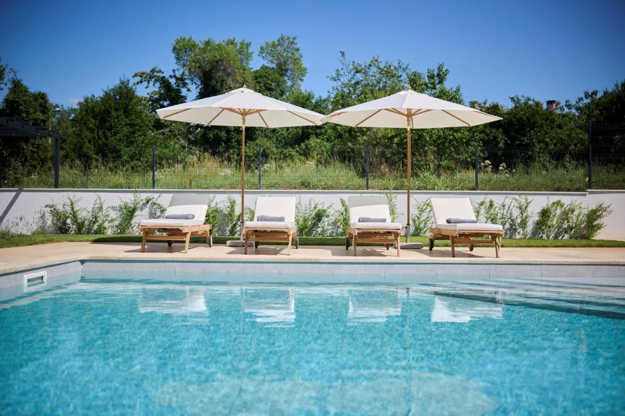 Villa Pura Vida With Pool And Whirlpool Near Umag Materada エクステリア 写真